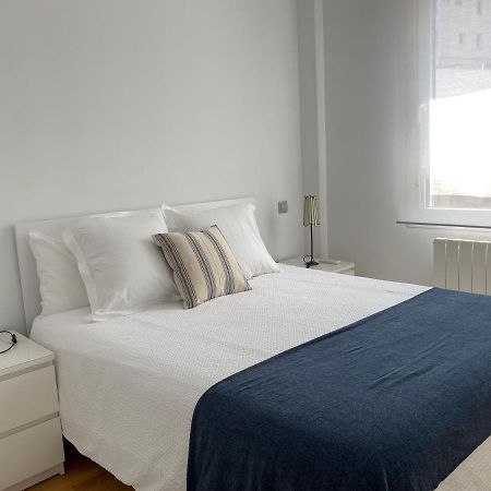 Apartamento Lea Apartment Билбао Екстериор снимка