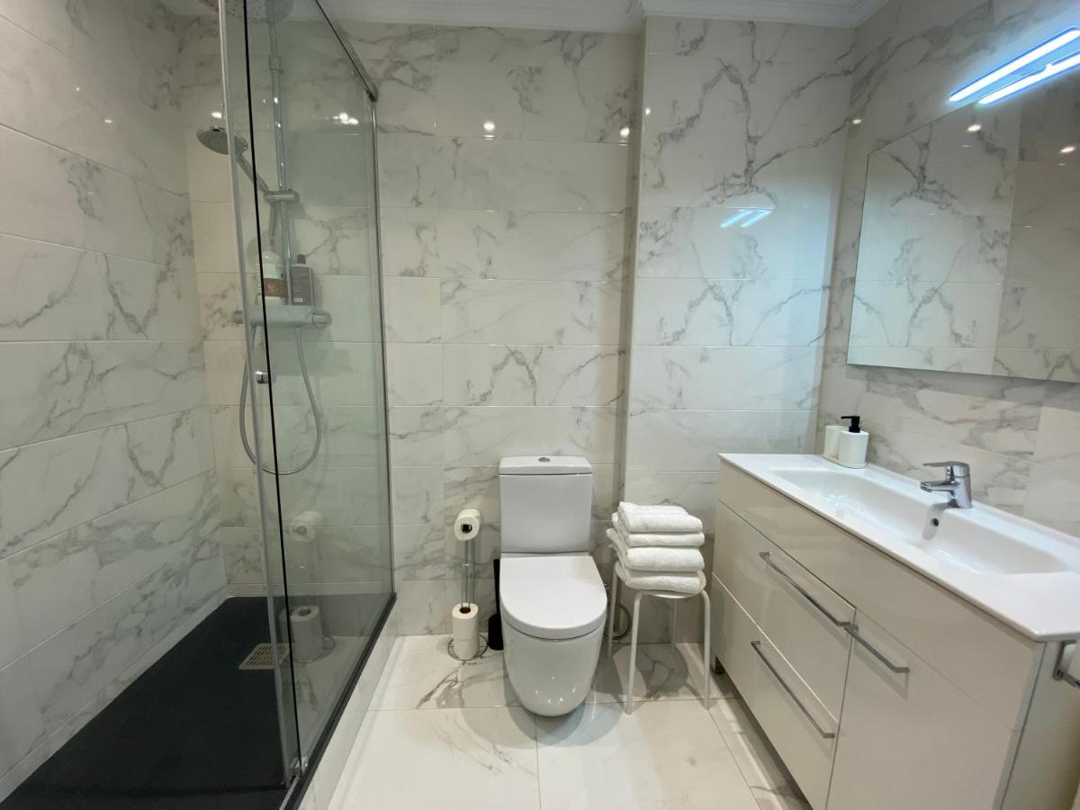 Apartamento Lea Apartment Билбао Екстериор снимка