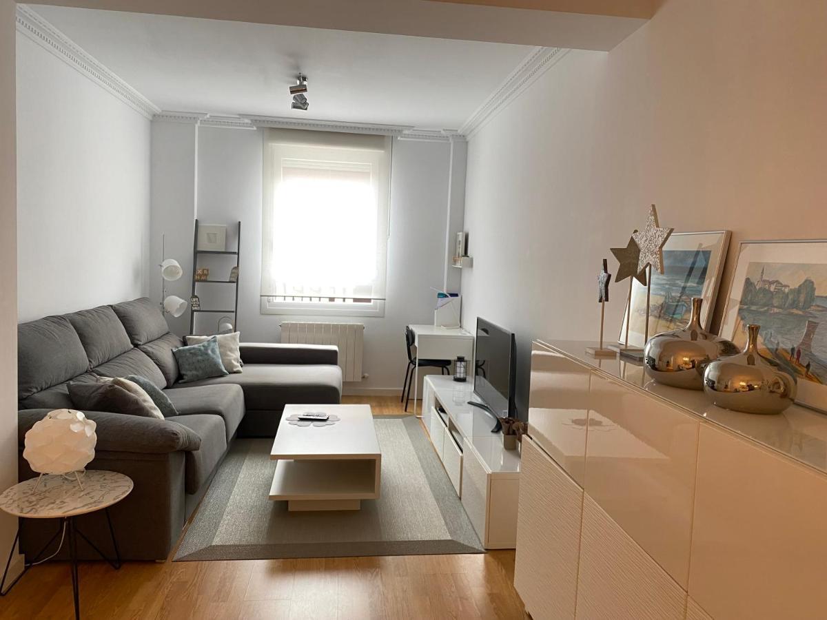 Apartamento Lea Apartment Билбао Екстериор снимка