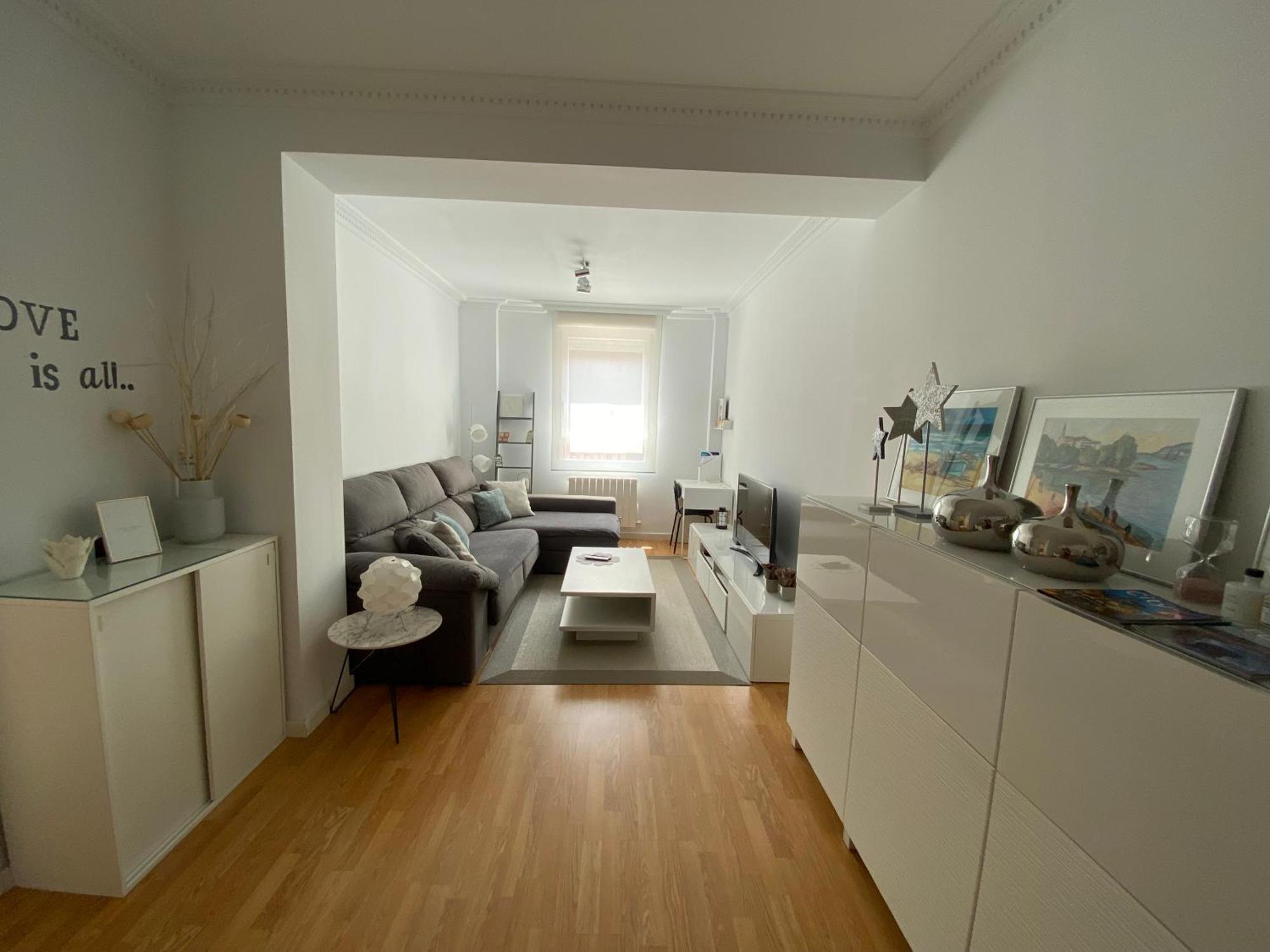 Apartamento Lea Apartment Билбао Екстериор снимка